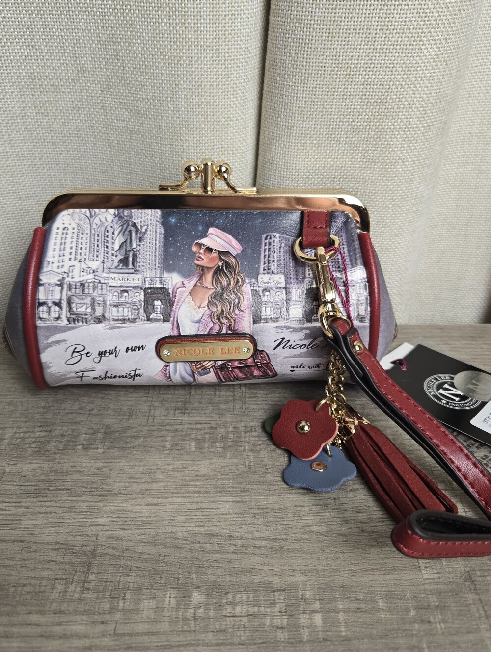 Nicole Lee Sara is Soft but Strong Kiss Lock Coin Purse Wristlet Wallet